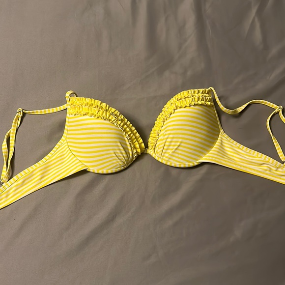 Stripped bikini top push-up swimsuit - Picture 1 of 2